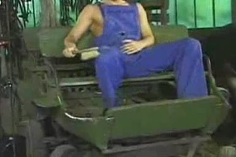 Hungarian Attila bi muscled hung lad