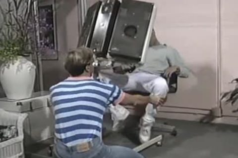 3 boys at the gym BB