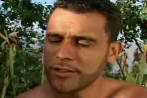 2 Arabs And A young skank