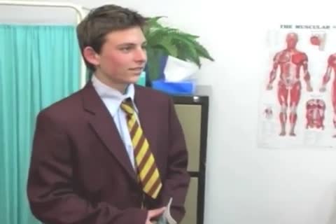 Doctotor And twink pleasure