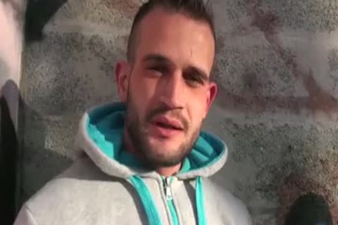 Hung Arab gets Some booty