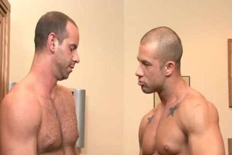 Girth Brooks & dong Daily - males Hard At Work