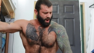 BROMO - American Bo Sinn smashed by big cock Markus Kage