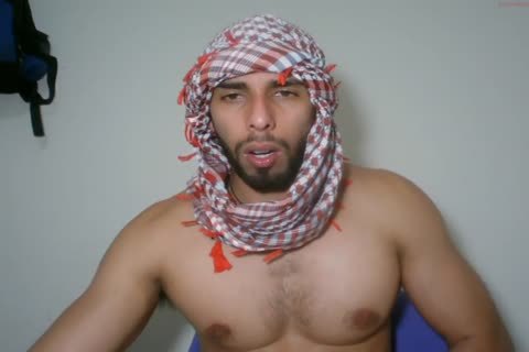 Arab man With wild Assplay