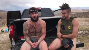 Next Door Homemade: Caucasian Johnny Hill really likes nailing