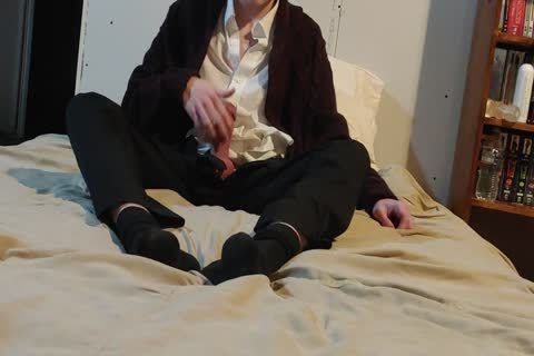 Hung Low Voiced Bender Style Makes Your vagina cum (for chicks