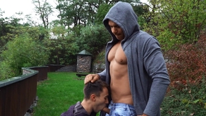 Bromo: Very slim Ricky together with Dee spit
