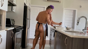 StayHomeBro: Gorgeous SeanPeek