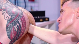 Club Inferno Dungeon: Muscled goes for good fuck