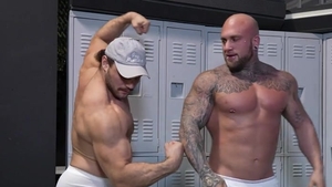 TGS0839 - Gunner receives A Rub Down