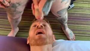 Redhead likes A Tattooed 10-Pounder