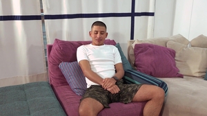 LatinLeche.com: Very sexy Gary Newt & Corey Vergas in park