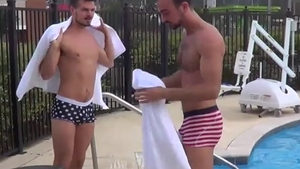 jockbreeders: Shorts 'n Swallowing